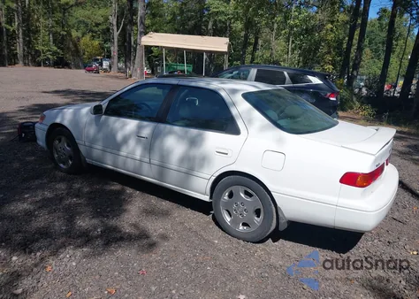 2000 Toyota Camry Le из США, поврежденный, VIN JT2BG28K1Y0408596